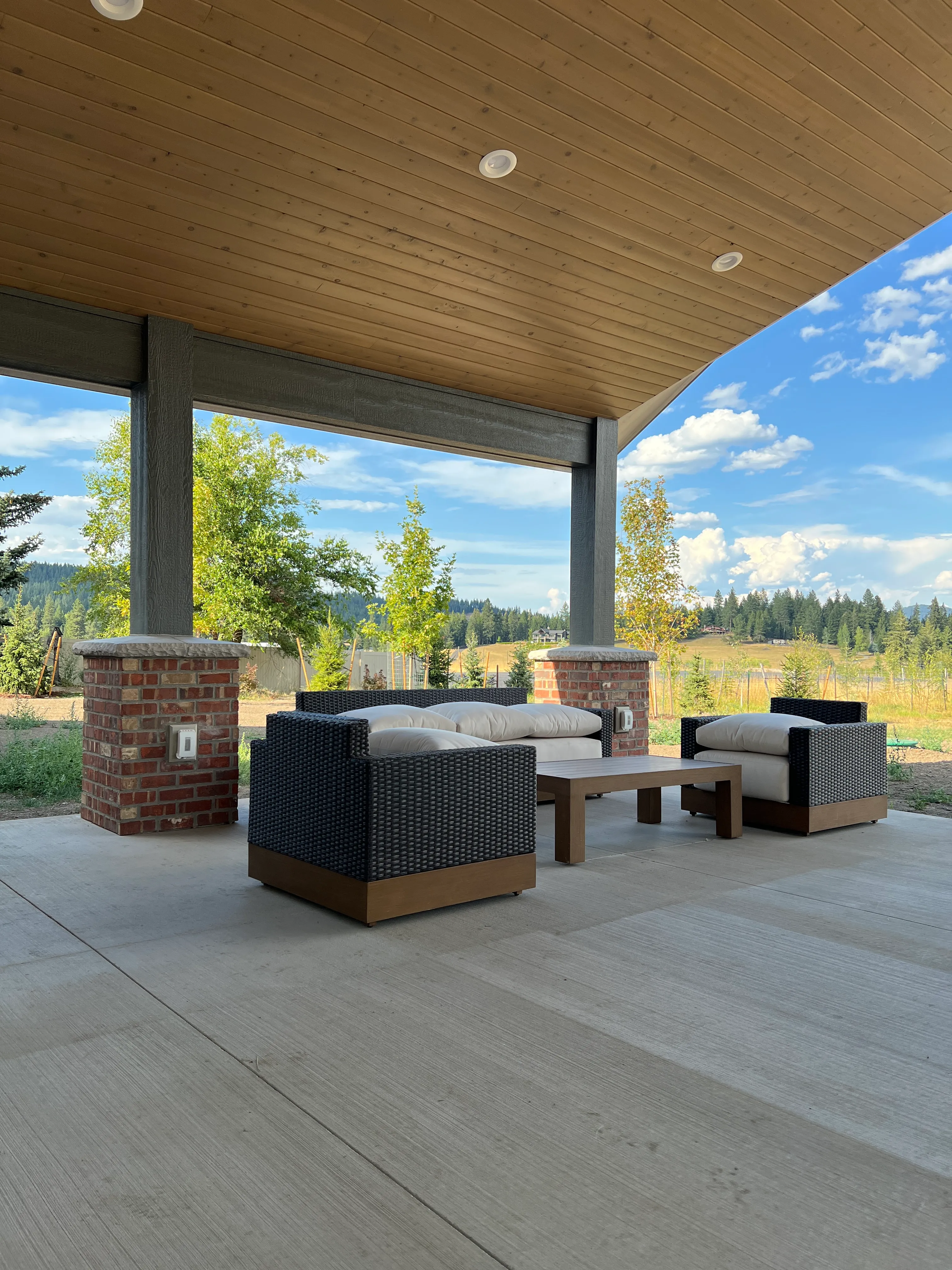 An upgraded Backyard patio by Terry Built